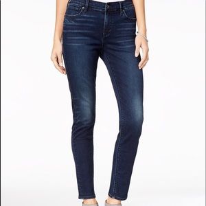 Lucky Brand Ava Crop jeans!